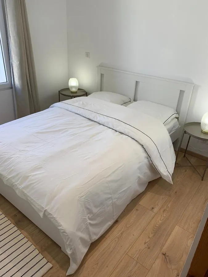 Arles : Maison De Ville A Deux Pas De Tour Luma 0*,